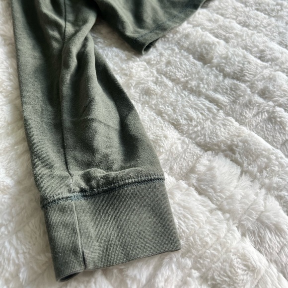 Cropped sweatshirt - Picture 2 of 5